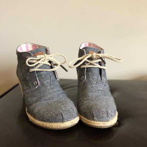 Shoes - Denim TOMS Wedges in GREAT condition!